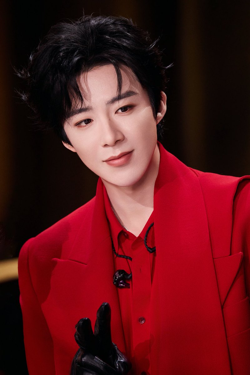 WeTVOfficial's tweet photo. Gather with loved ones, relax, and dive into our WeTV dramas. 🍿🎬
Let the warmth, laughter, and unforgettable moments fill the new year! 🧧🌟 

🥰Come watch drama together with #FanChengcheng #LiYunrui #LiuYuning
#WeTV #WeTVAlwaysMore #范丞丞 #李昀锐 #刘宇宁 https://t.co/rcOPiTVRVy