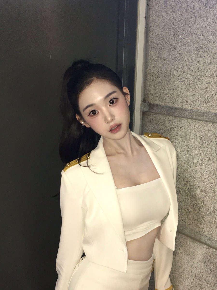 wavv57's tweet photo. 260218 프롬💌🤍 #지연 https://t.co/7P7G45EV6S