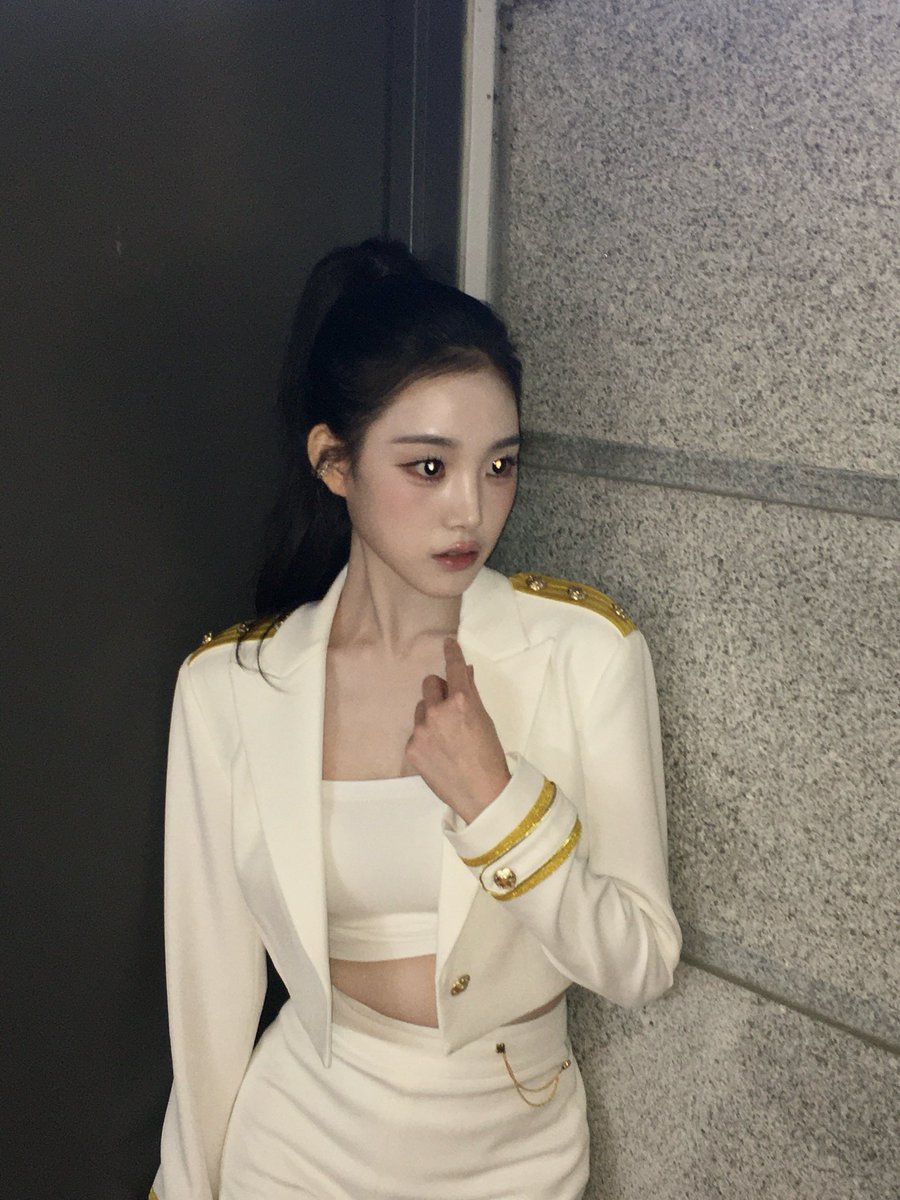 wavv57's tweet photo. 260218 프롬💌🤍 #지연 https://t.co/7P7G45EV6S