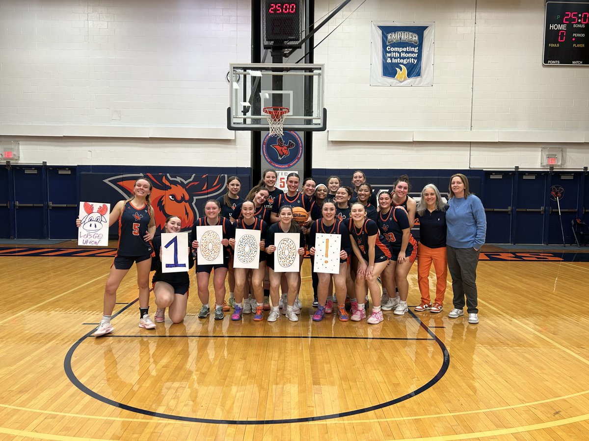 THE PARTY ISN'T OVER‼🏀

Congratulations to McKenzie Simmons, who tonight became the 16th player in Utica Women's Basketball program history to eclipse the 1,000 career point milestone👏

#FearTheMoose