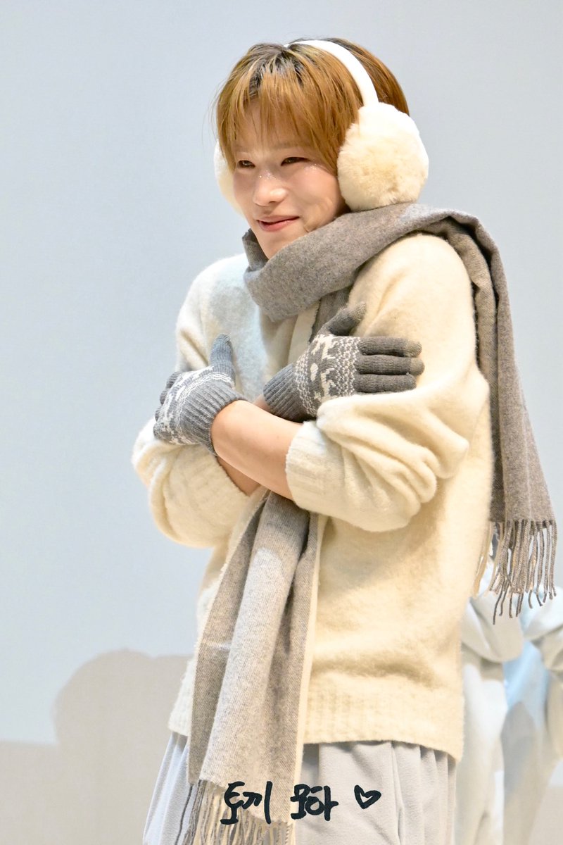 260215 뮤직코리아 

#POW #파우 #JUNGBIN #정빈