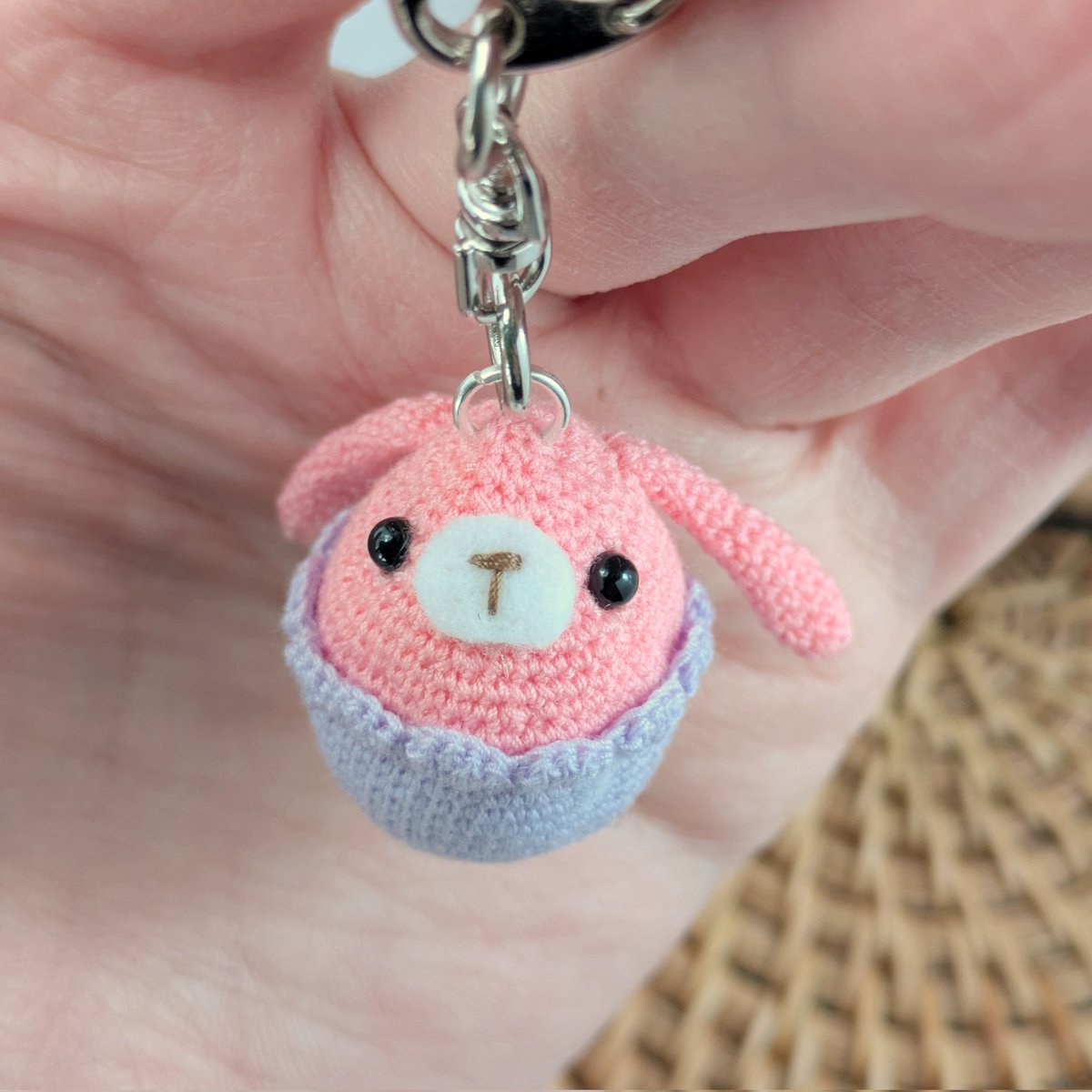 うさぎたまごのあみぐるみ🐰🥚 うさぎと卵の組み合わせで、イースター