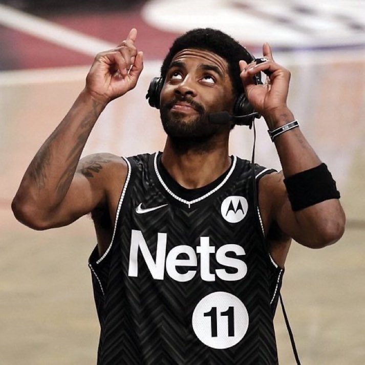 Fullcourtpass's tweet photo. Dzanan Musa reveals Kyrie Irving wouldn’t let teammates into the locker room until he finished his rituals:

“Before every practice, he would burn sage. We weren’t allowed to enter the locker room until he drove away the evil spirits.”

(h/t @TheNBABase) https://t.co/9x7hQpJ6OO
