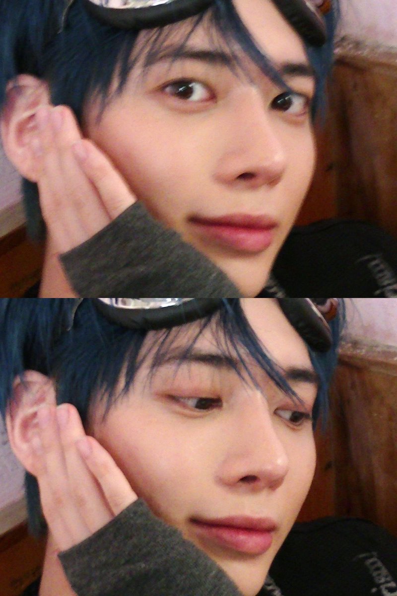 He looks like he wants you to call him pretty SOOOOOO BADDDDDDDD