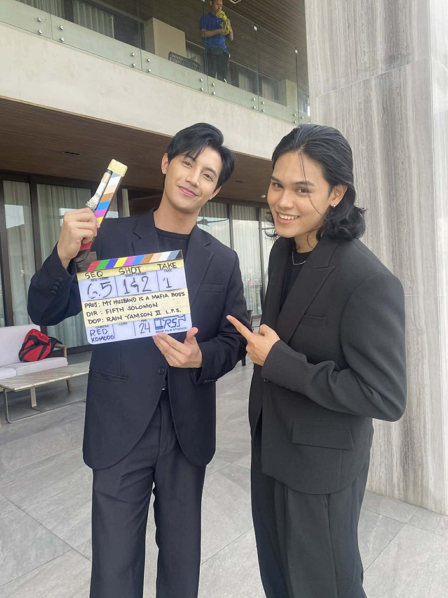 Ninuno Artists PJ Rosario and Alamat R-Ji on the first day taping of My Husband Is A Mafia Boss 🎬🥰🤎

#NinunoMediaArtist
#NinunoMedia
#MyHusbandIsAMafiaBoss