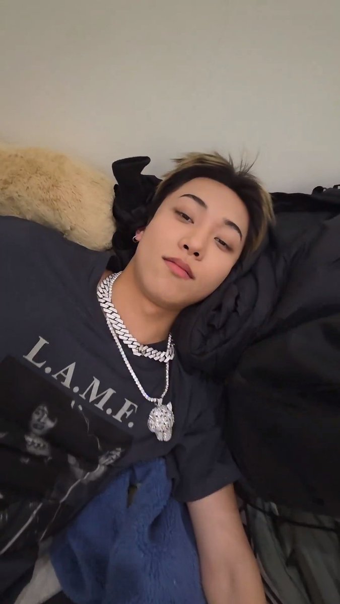 moreloveJL's tweet image. 치킨먹고 혈스맞은 독두꺼비