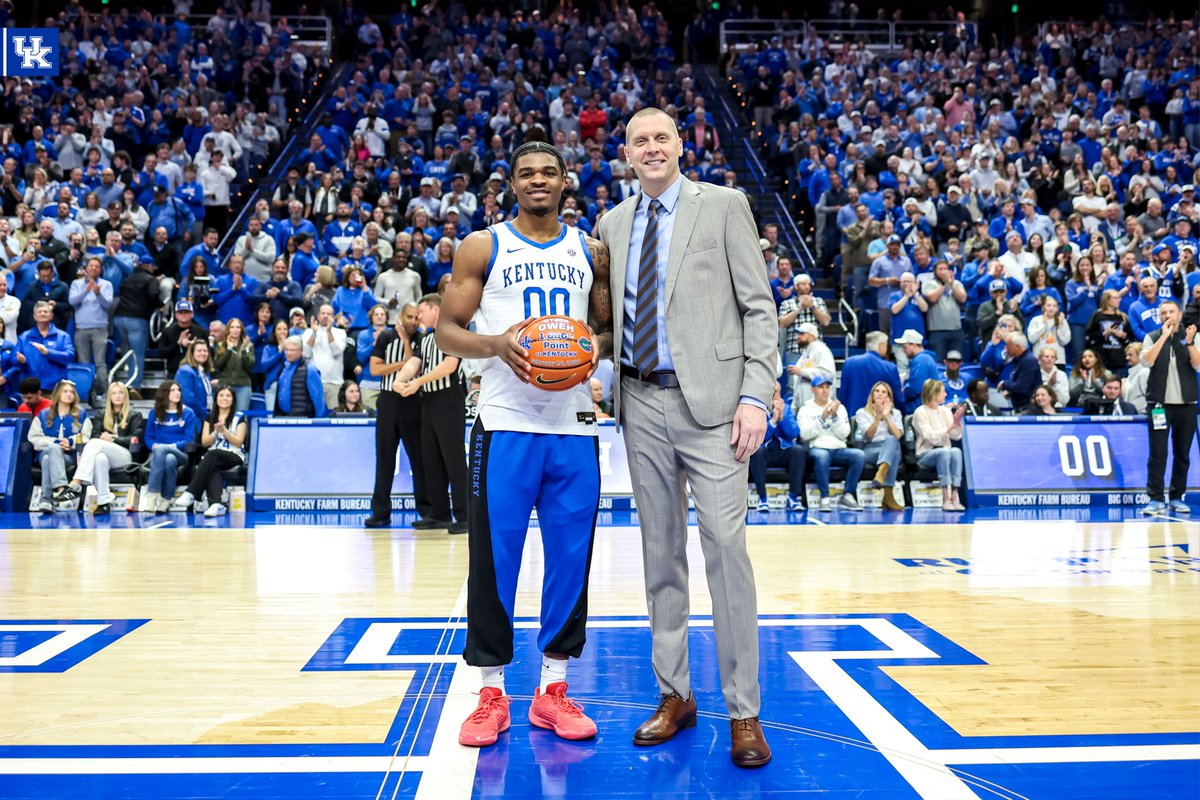 1K points in 61 games, that's an <a href="/OtegaOweh/">Otega Oweh</a> stat 😼