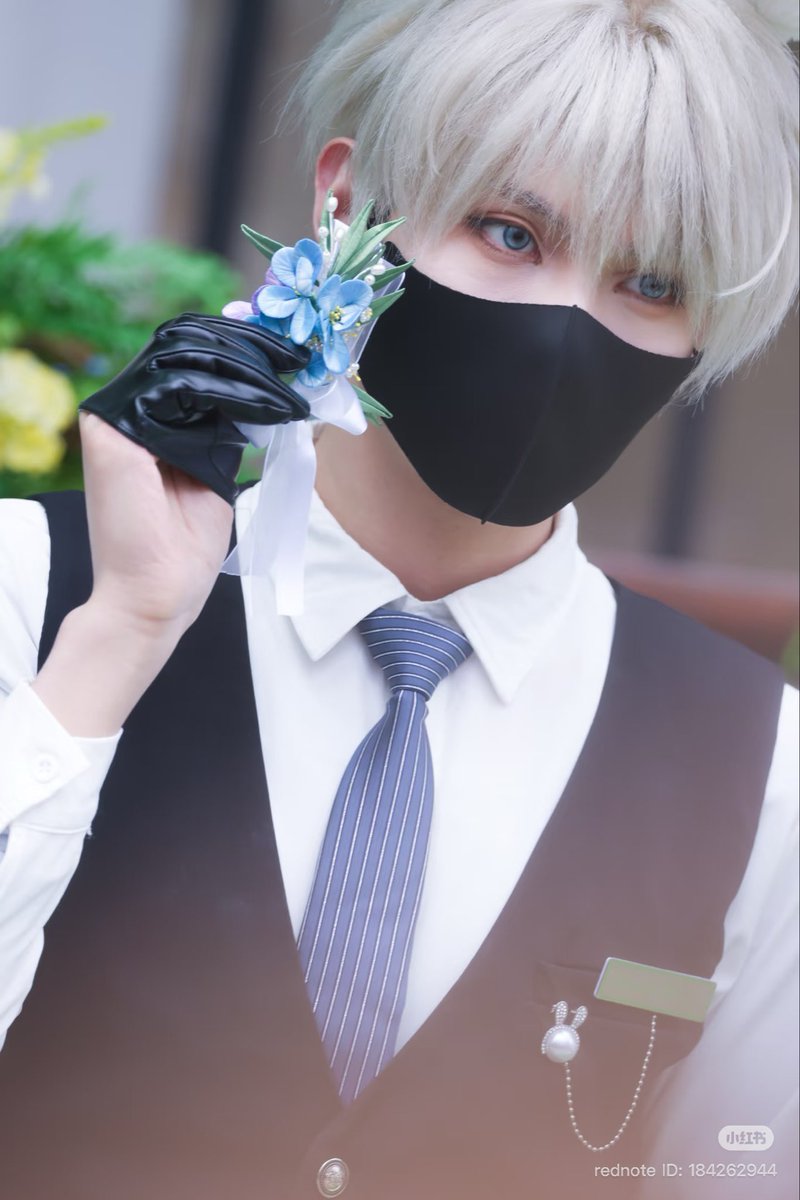valluna19's tweet photo. ชอบเซปคนนี้มาก กระต่ายตัวใหญ่สุดๆ เดาว่าน่าจะเป็นแคสที่เป็นนักฟันดาบ เพราะตัวดูแน่น แต่แคสเซปรอบนี้ยิ้มเก่งมาก 💕🐰

https://t.co/KAQc16Hg3S https://t.co/cM9XbgNvVo