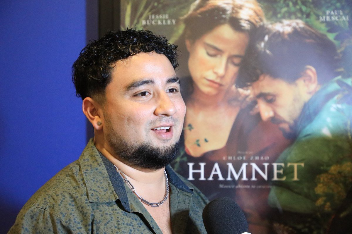 elsalvador's tweet photo. #DeCine | Este martes, se celebra la premier y alfombra roja de la película Hamnet, nominada a 8 premios Oscar. 📸: Jarvyn Muñoz / #DiarioES https://t.co/uQjsbnph6Q