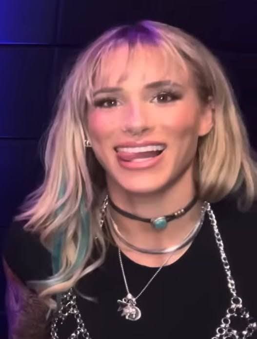 justin ✯ tweet media