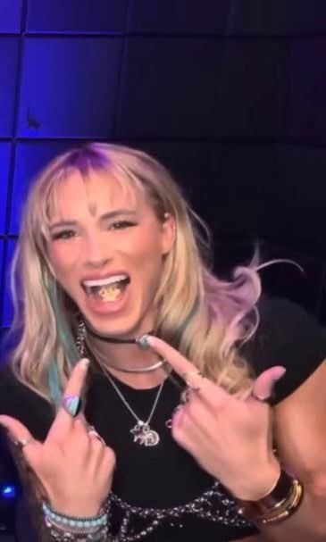 justin ✯ tweet media