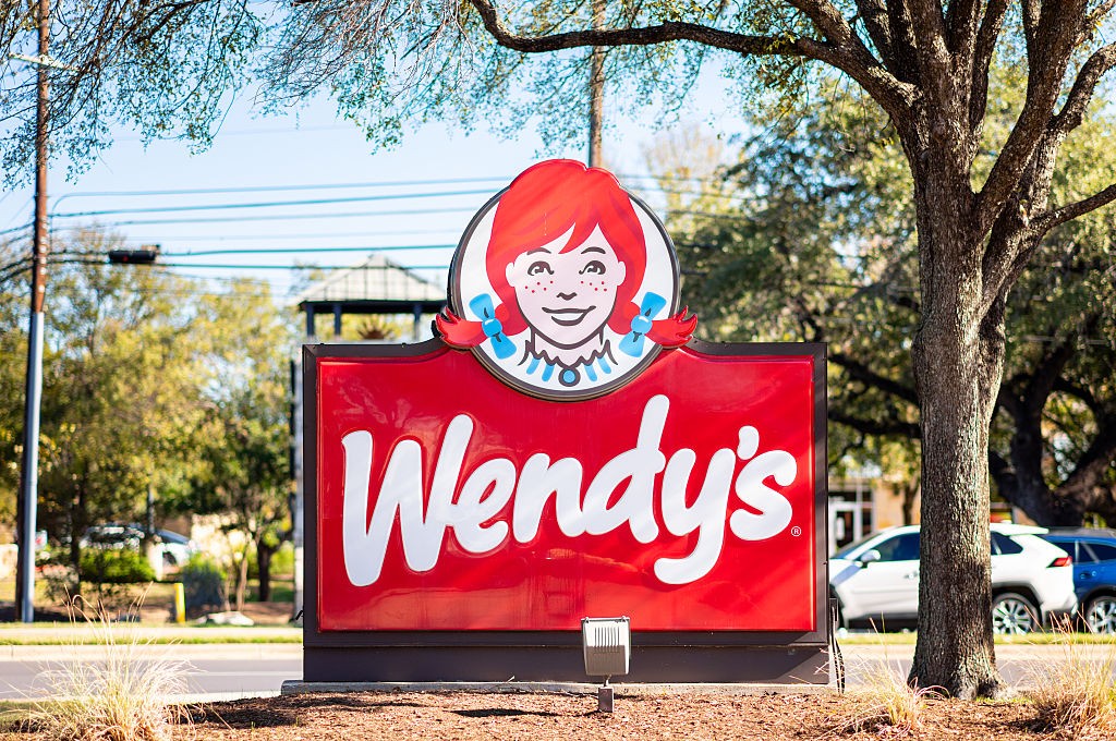 Wendy’s to Close Hundreds of U.S. Locations in first half of 2026 trib.al/Kw2KjUw