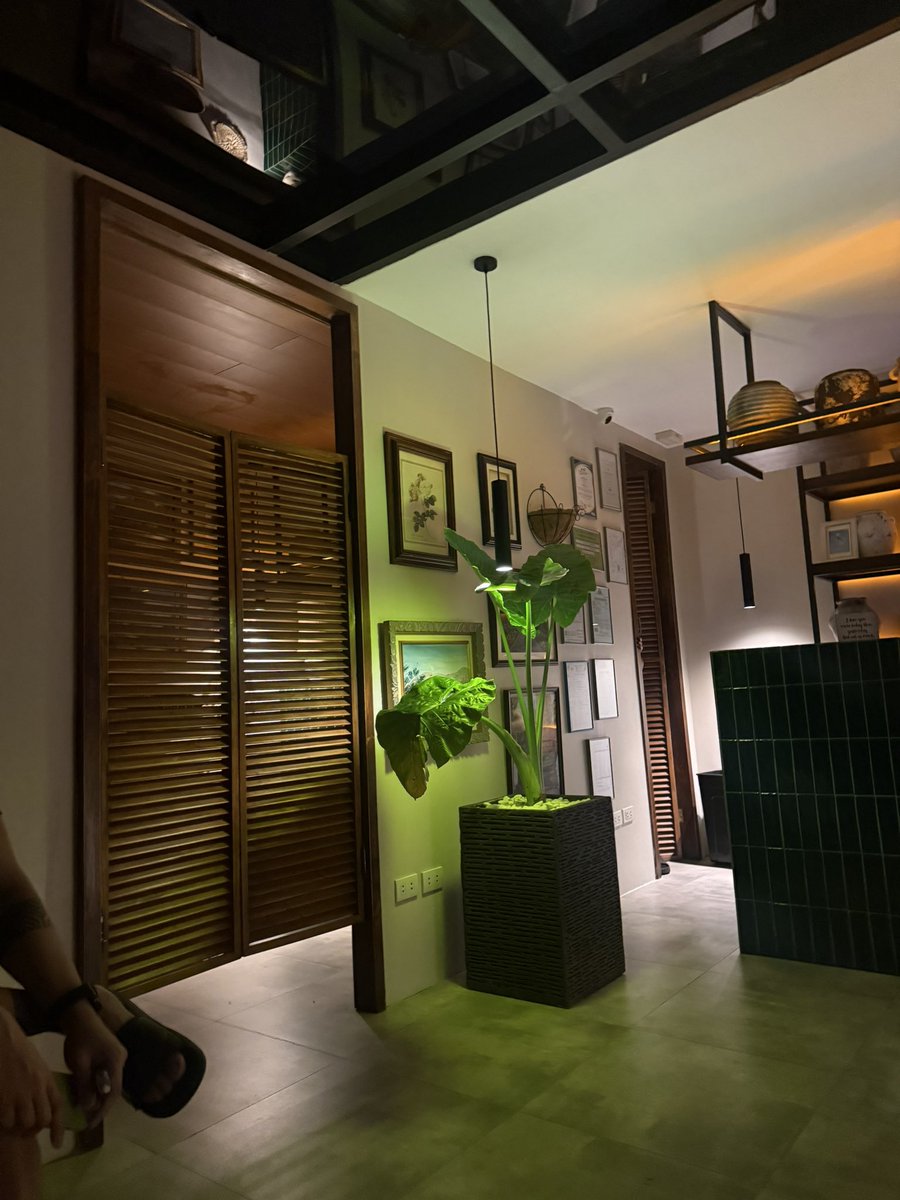 My new fav spa 🥰 <a href="/4southwellness/">4 South Wellness Hub</a> , thanks for the great and best experience last night