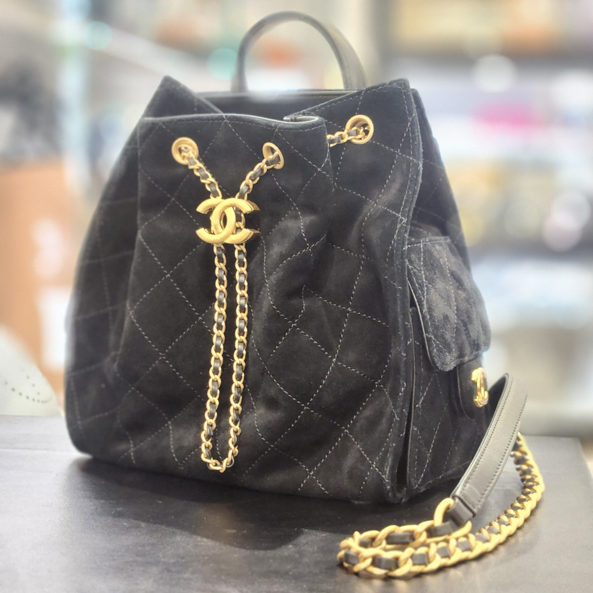 シャネル CHANEL 25 ミディアム バックパック マトラッセ ココマーク