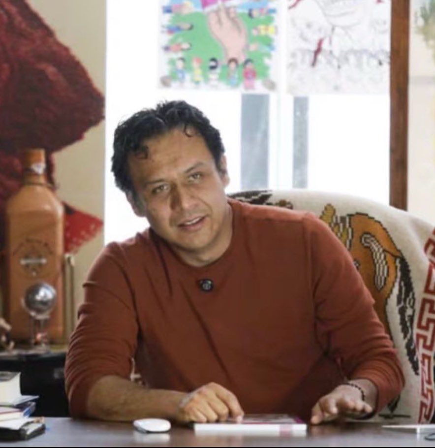 ¡Abran paso! Que van a desinfectar la oficina del aferrado al hueso de <a href="/MarxArriaga/">Marx Arriaga Navarro</a> ⚠️ ⚠️⚠️

#MarxArriaga #morena