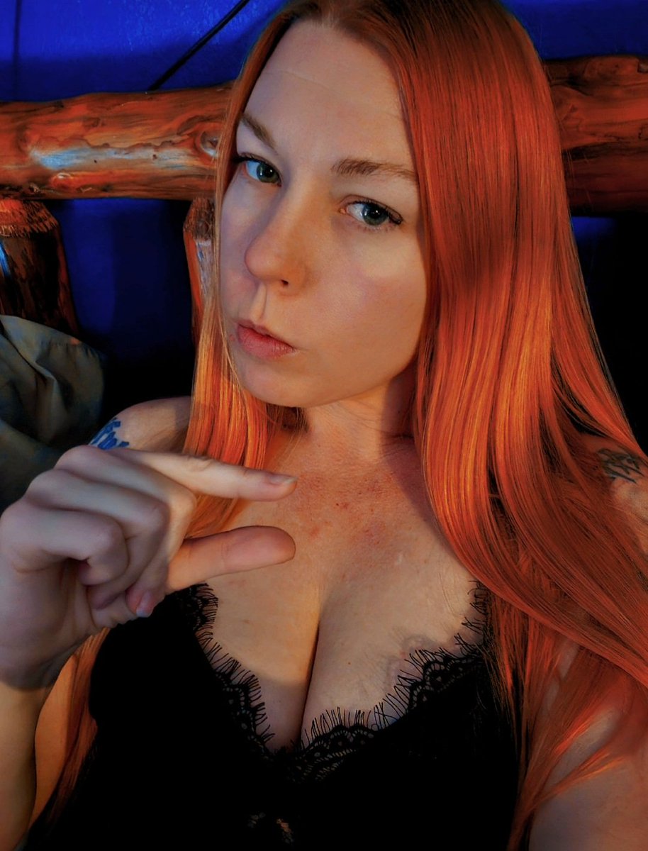 #YouTubeDOWN
So come subscribe to my onlyfans