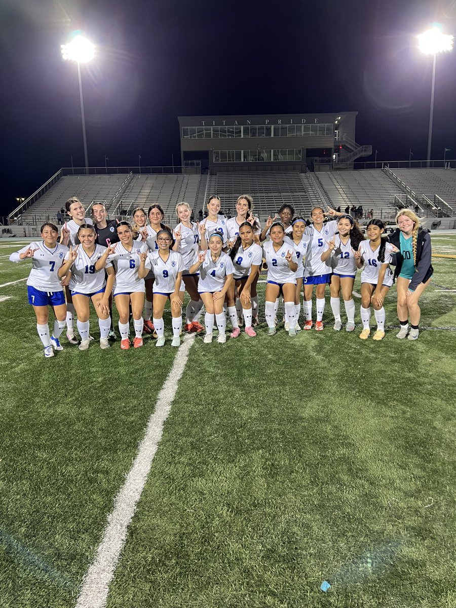 MacArthur HS Girls Soccer🐮🤘🏼 tweet media