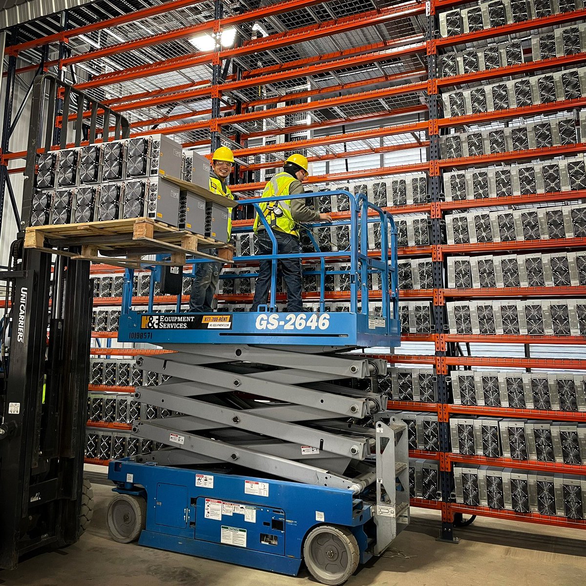 btc5000sws's tweet image. 내가 투자한 재개발 빌라가 관리처분나고 
착공들어가는거 경험하신분?

삼성물산이 시공사면 더 짜릿한데
비트코인은 전세계 자본이 들어와서 착공중인거임, 특히 미국

가격이 요동치는건 발목에 넘실대는 잔파도같은거고 
큰 그림은 헤시레이트/반감기/희소성+수요 공급임

지금 트레이더