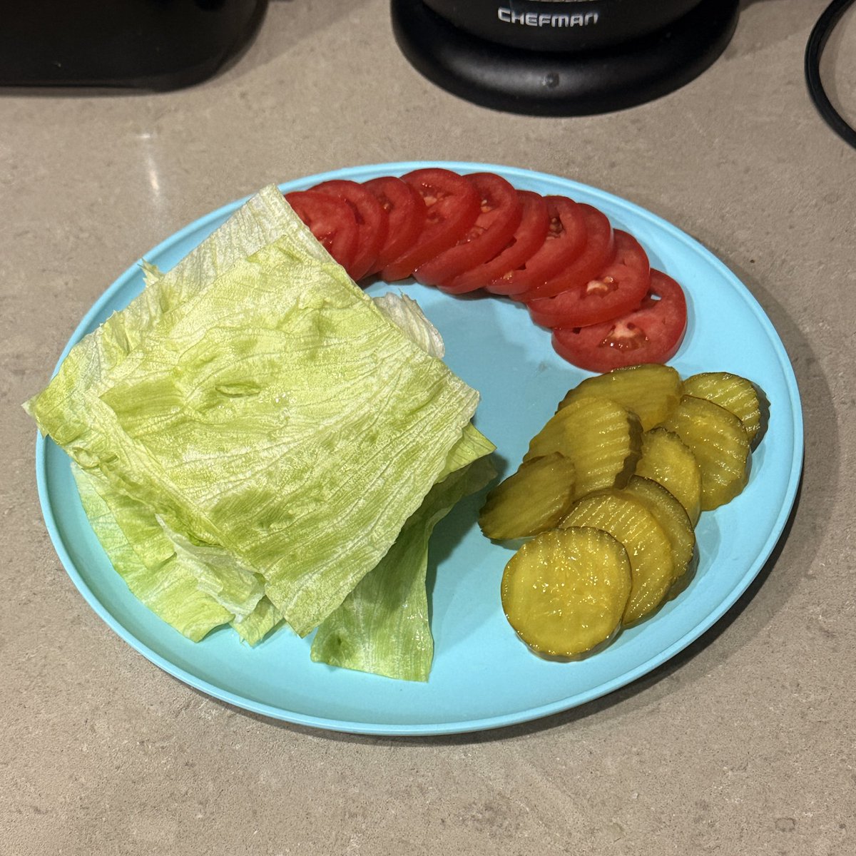 <a href="/JamesVancouver4/">James 🇺🇸🇨🇦</a> If you’re hungry still I made my family IN&amp;OUT double double burgers 🍔 animal style!!!