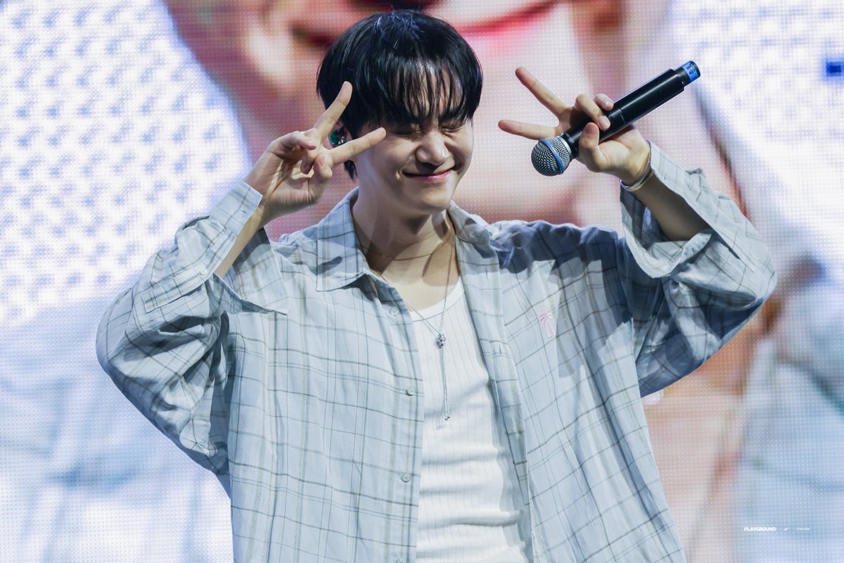 Nataliemiumiu tweet media