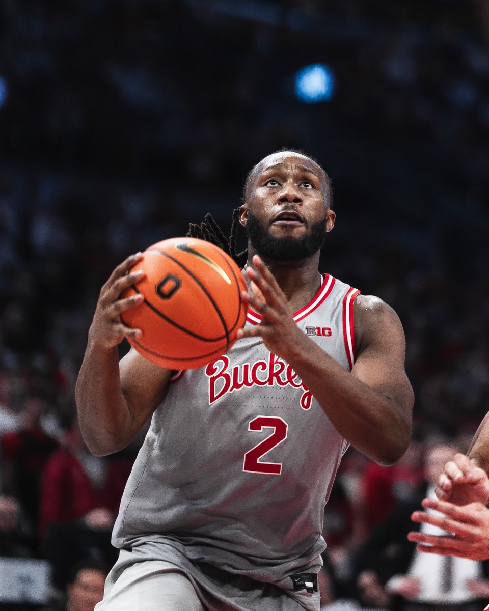 Oh, and Bruce just surpassed 2,000 career points.

Just captain things.