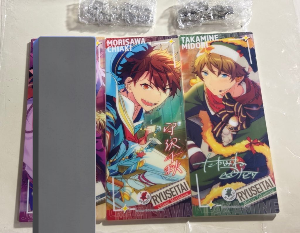 交換・譲渡】 あんスタ 中国 屏風 アクスタ アクリルスタンドA 譲