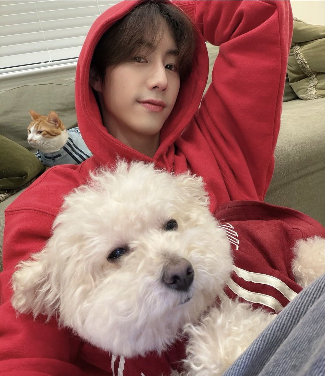 GG261222's tweet image. ดูเอาเถอะ ถ้าไม่มีบูช ไม่มีโนล่า
นี่ว่ามาร์คเอารูปเก่ามาลงแน่😆
หน้าไม่เปลี่ยนเลยพ่อ!สุดยอดจริงๆความหน้าเด็กหน้าหล่อไม่เป็น 2 รองใคร  #MakTuan

🧧ปี64                                       🧧ปี69