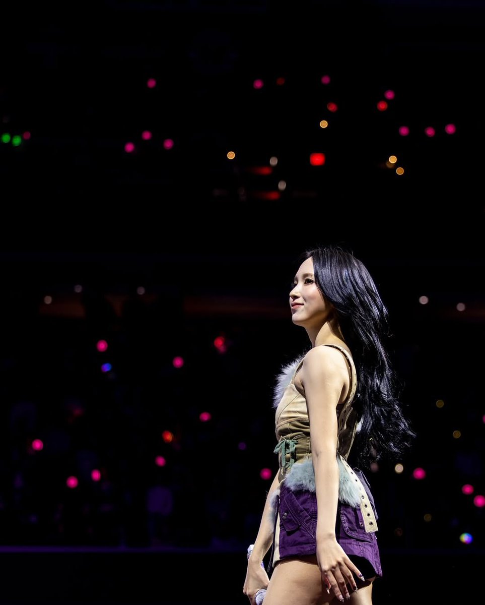 ammedia_llc IG x TWICE TWICE <THIS IS FOR> WORLD TOUR IN