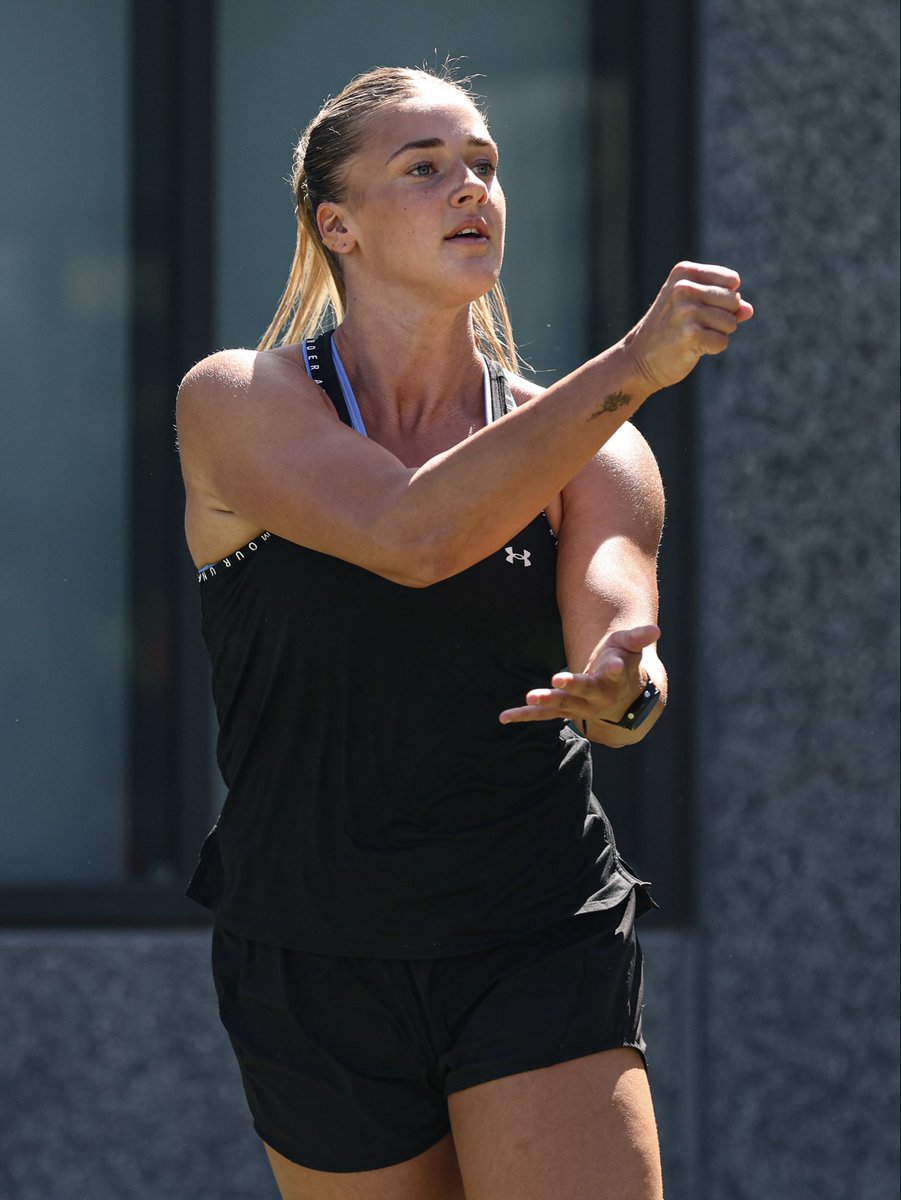 freodockersAFLW's tweet image. so. incredibly. back.

#foreverfreo