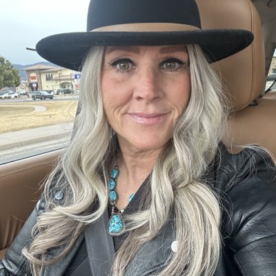 dmtahaney's tweet photo. #NewProfilePic https://t.co/njH9XTtCKW