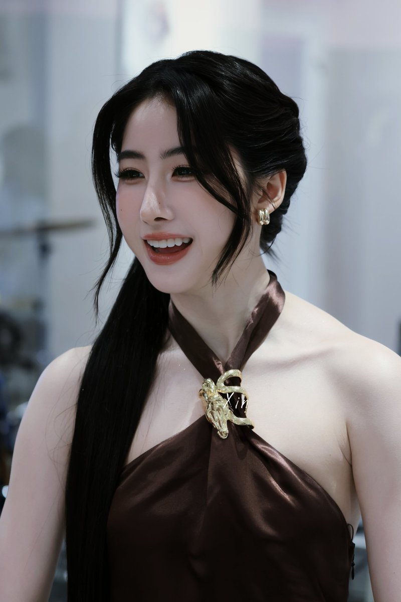 Your smile is the perfect remedy for everything. YOKO STUNS AT HM