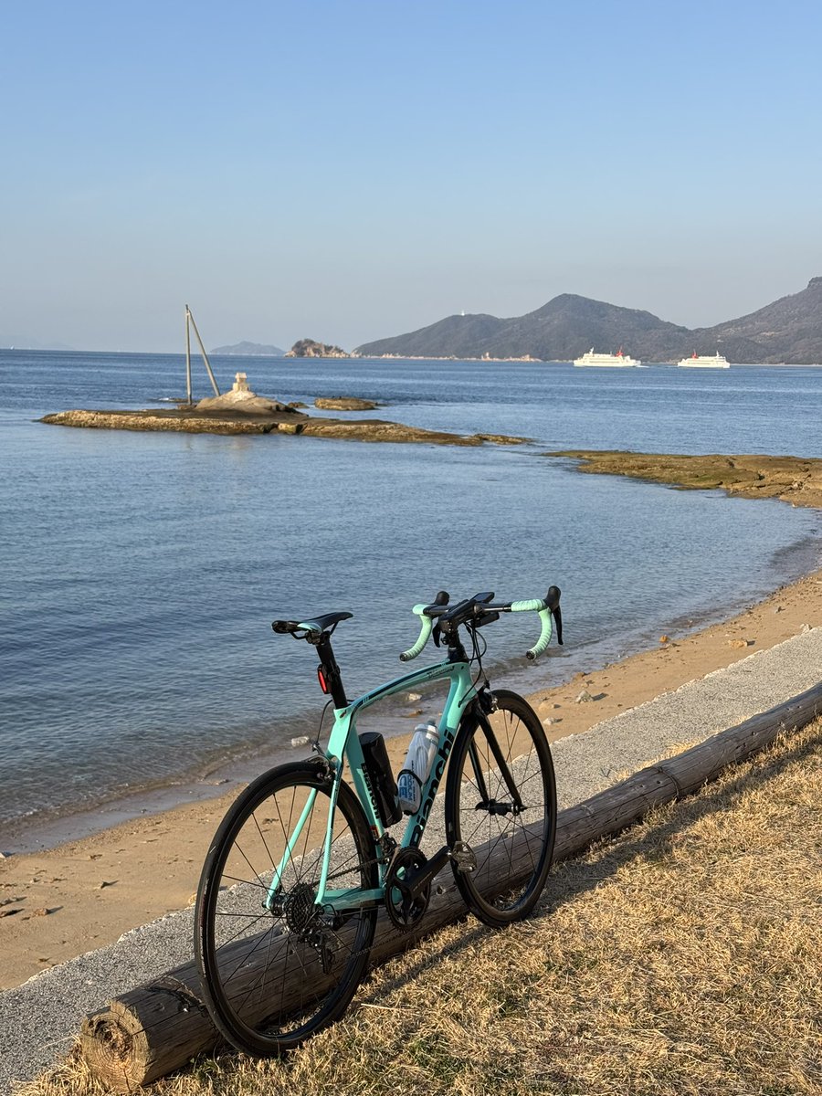 kou_728's tweet photo. 自転車自転車

#小豆島ぽたりんぐ部 https://t.co/Auuv06ko1o