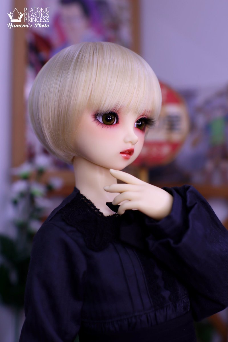 今週ずっと足が筋肉痛なので何したっけ？と思ったら窓のバースデーリレー撮影会で開店から立ちっぱなしだったわ😆
#うちのこかわいい
#初期子
#ふーみつメイク