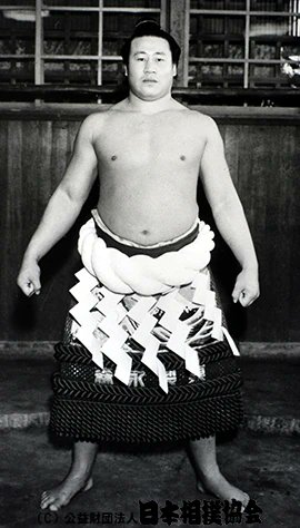 February 18, 1938: Sumo wrestler Shinmatsu Sasada is born in Nagasaki Prefecture, Japan. He would later play himself in "You Only Live Twice" (1967).