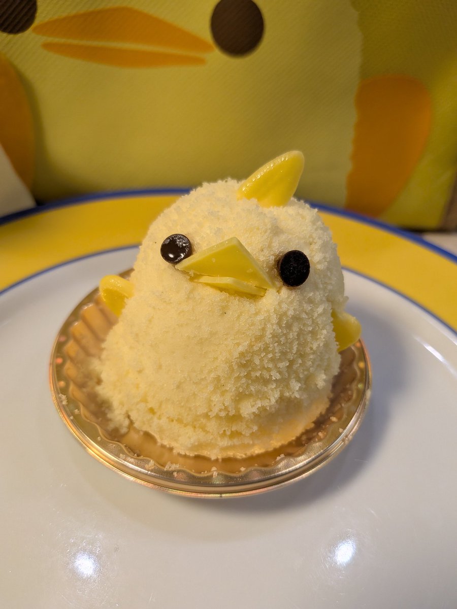 名古屋土産三昧🐥のプリン🍮甘すぎずやさしい味でした😊
名古屋はまだ行ったことないのでいつかいかなくては⋯