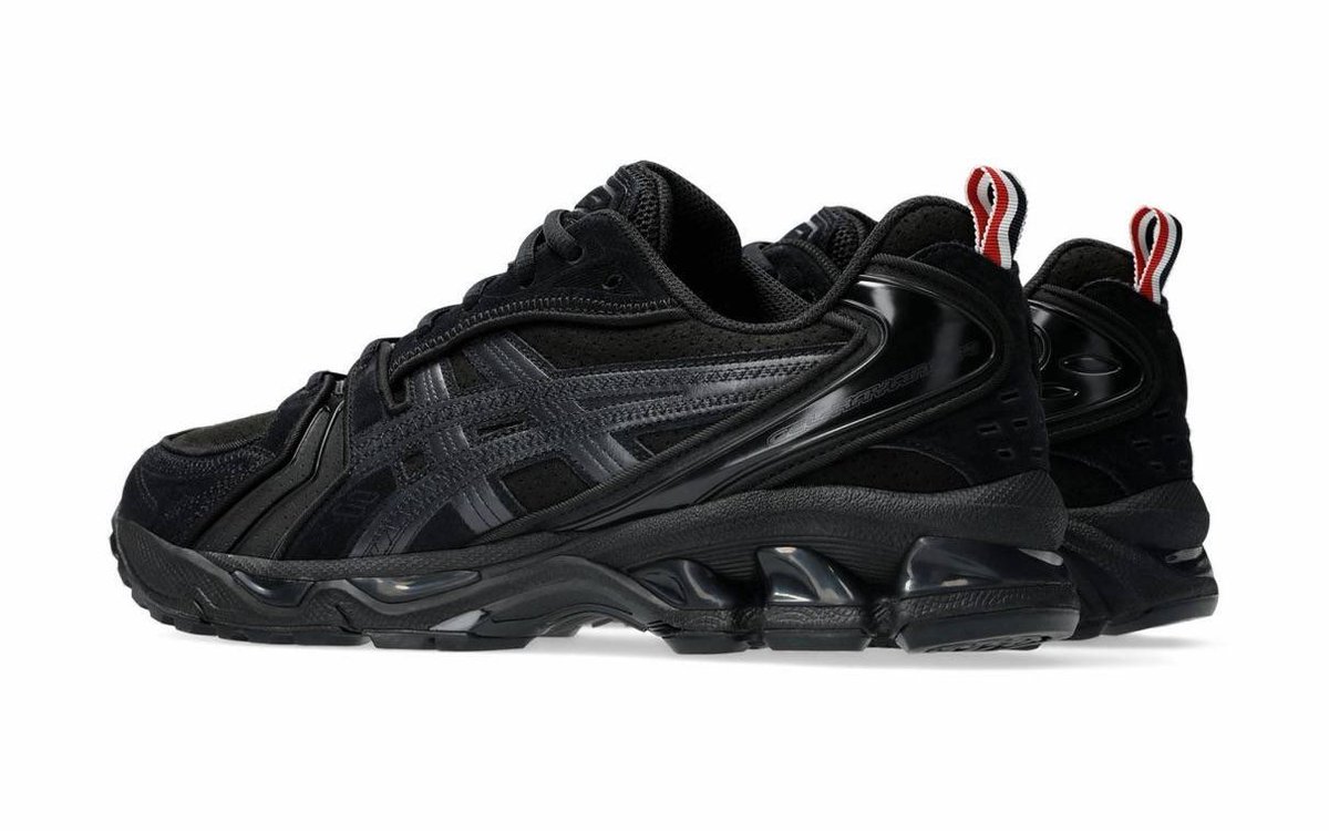 THOM BROWNE x ASICS『Gel-Kayano 14』が国内3月4日（水）に一部ストア 