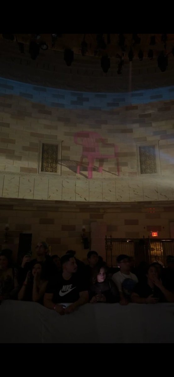 Algo me dice que la siguiente canción es con bad bunny