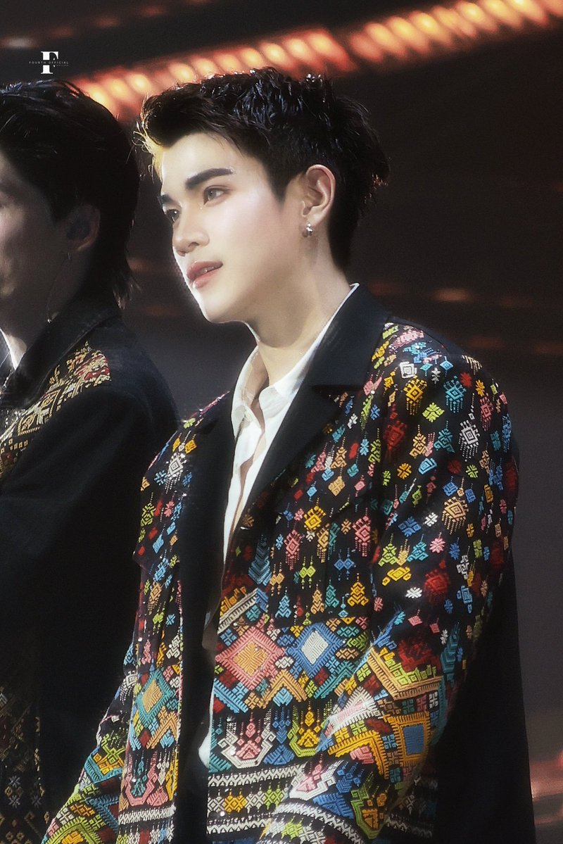 #RISERCONCERT 🤍✨
#Fourthnattawat #โฟร์ทณัฐวรรธน์

เคยสงสัยว่าเราจะสามารถรักและภูมิใจในตัวคนๆนึงได้มากแค่ไหนนะ จนได้มาเป็น #แฟนคลับน้องโฟ้ดโฟ้ด ก็ได้คำตอบทั้งหมดเลย เราสามารถรักและภูมิใจในตัวโฟ้ดได้แบบไม่สิ้นสุด ขอบคุณทุกความอดทนและพยายามนะครับ หนูเก่งมากๆ 🫶🏻 <a href="/tawattannn/">FOURTH</a>