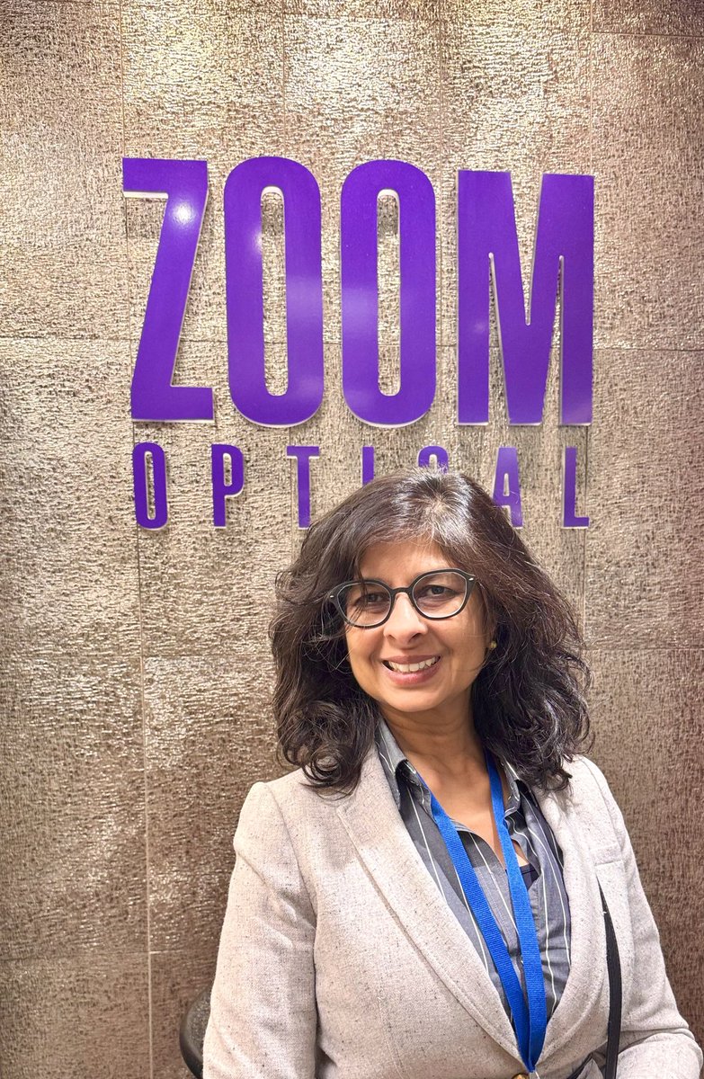 ZoomOptical's tweet photo. #zoomopticaltoronto #zoomoptical #zoomers
#ThousandFacesOneReason #ZoomIntoTheBeautyOfTheWorld 
@zoomopticaltoronto @zoomoptical.news https://t.co/zqLBXIlRuM