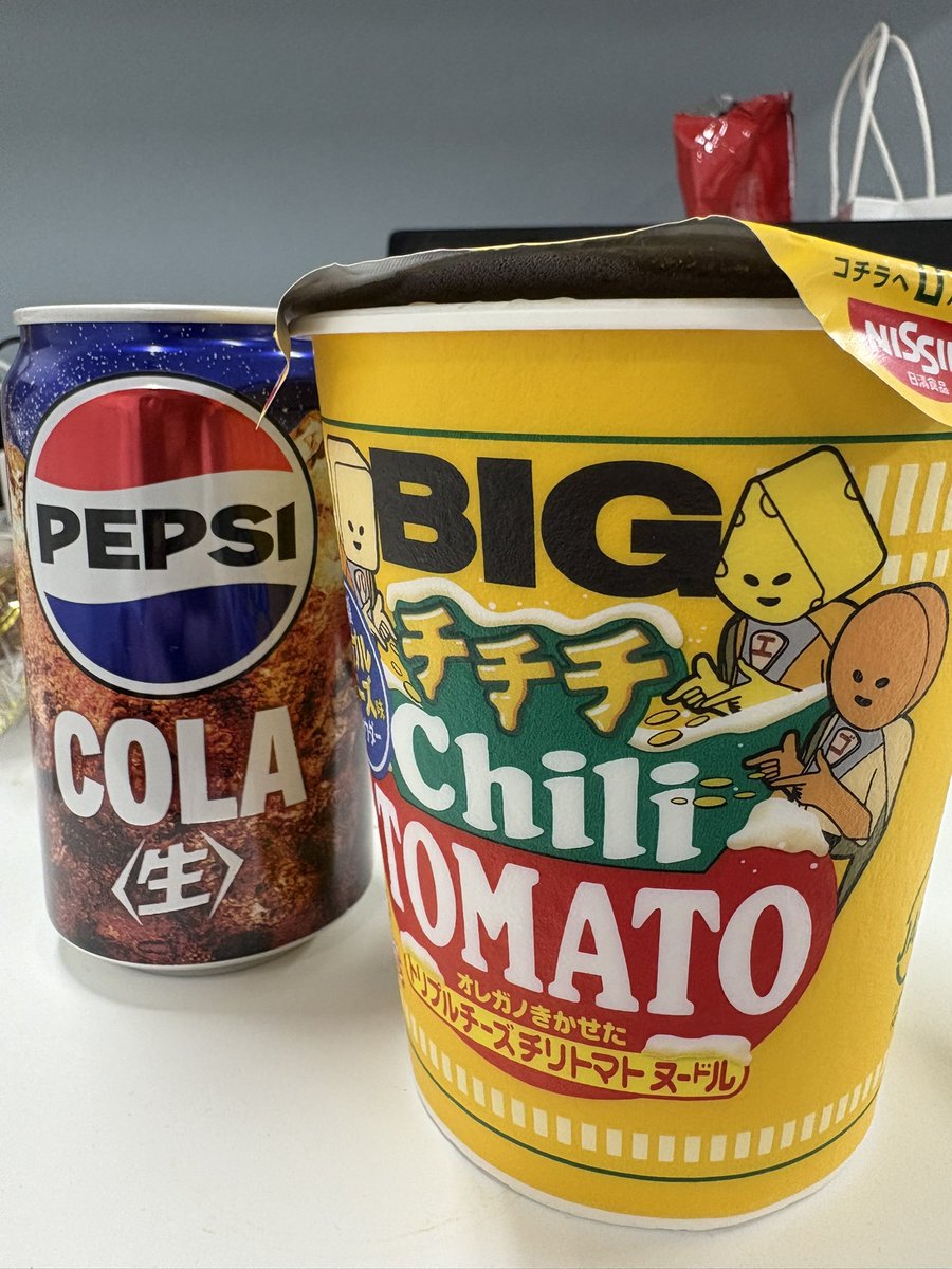 今日はこういう感じの昼飯がいい日なんですヨォ(大声)‼️