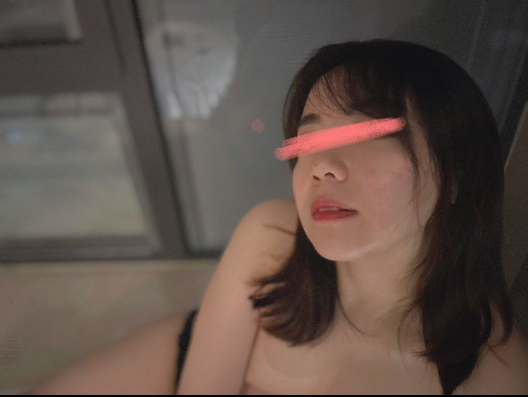 じみー tweet media