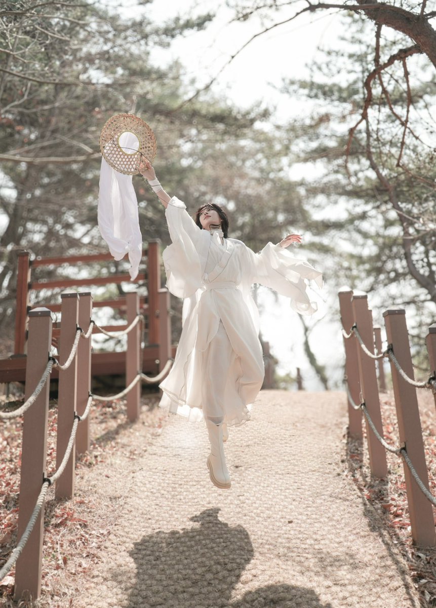 신아cos tweet media