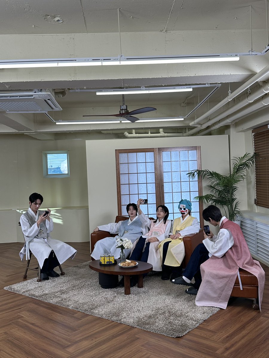 하츠웨이브가 왜 이리 가족이야…🫶

#하츠웨이브 #hrtzwav