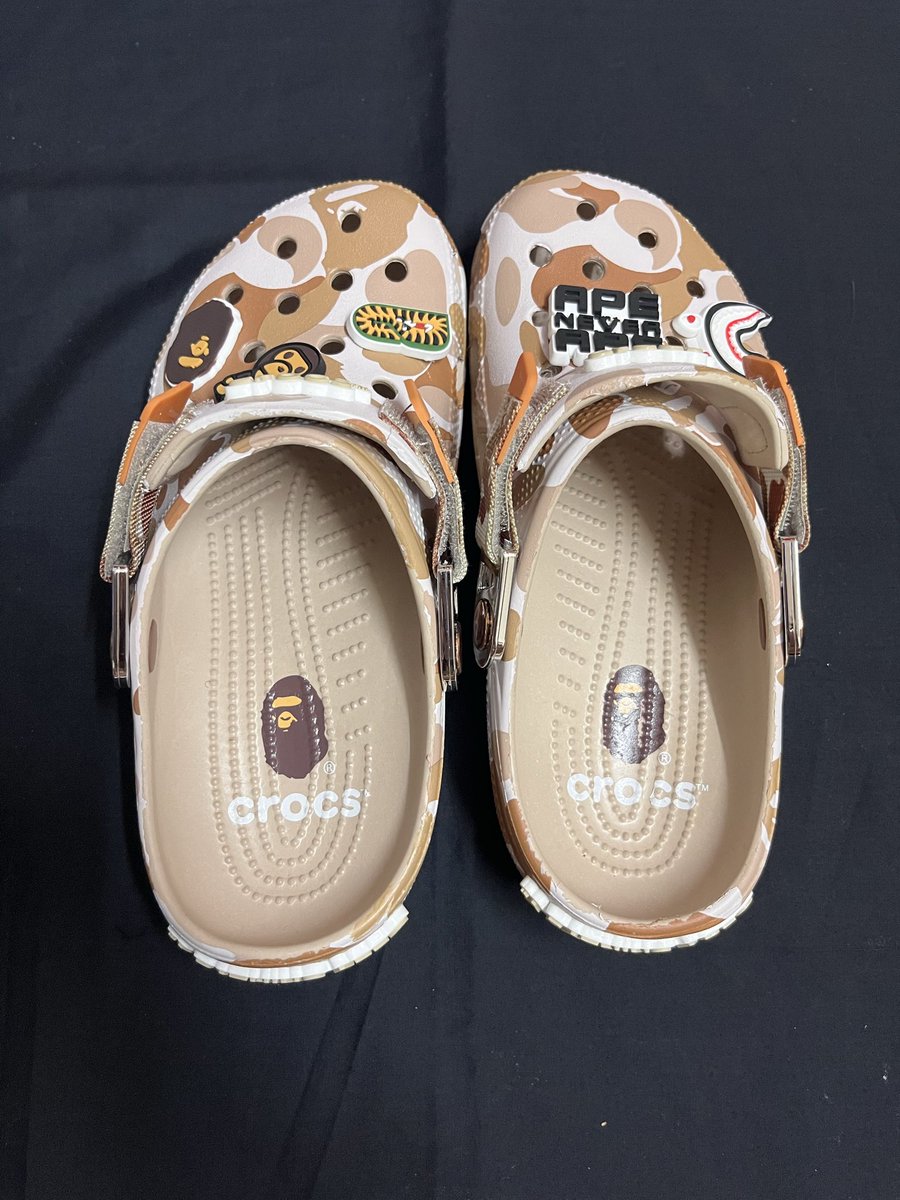 cyrareeided's tweet photo. ส่งต่อ Crocs x BAPE Classic 24cm (M5/W7)
500 baht
สนใจสอบถามได้ครับ
#เสื้อผ้ามือสอง #เสื้อผ้ามือสองสภาพดี #ส่งต่อเสื้อมือสอง #ส่งต่อเสื้อผ้ามือ2 #รองเท้ามือสอง #รองเท้ามือ2 https://t.co/ZTeD1esk5l