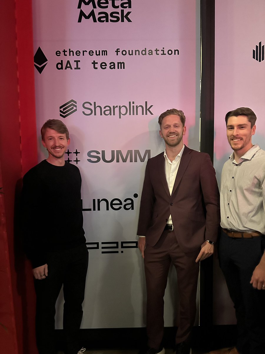 MichaelJStocks's tweet photo. ETH Denver with @summ_app and @MetaMask

We may be the least popular people here as we remind people that it’s tax season https://t.co/oAOrB8KBTq