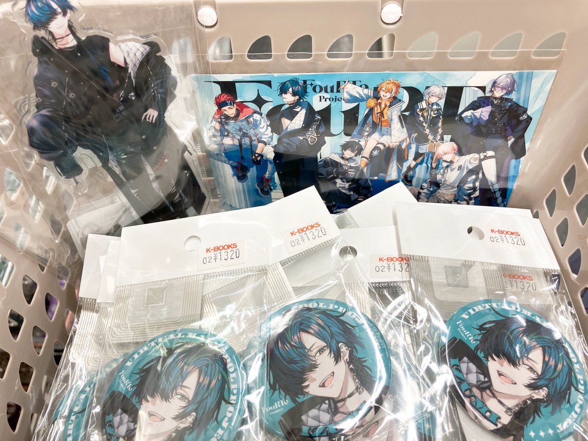 入荷情報】 FouRTe Project ( フォルテプロジェクト ) デビュー記念 缶