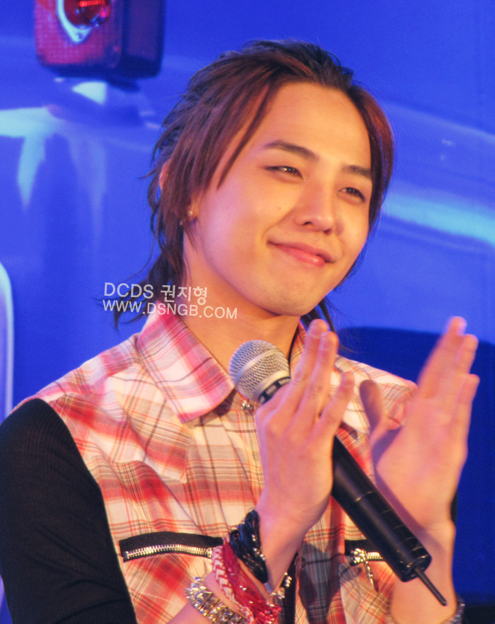 n년 전 오늘의 지용 tweet media