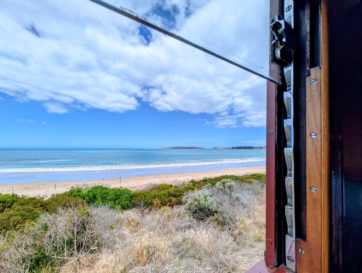 peterdav2000's tweet photo. Goolwa to Victor Harbor Steamranger Cockle Train. Australia's first public railway, originally a horse drawn train.
#goolwa #victorharbor #thecockletrain #southaustralia #roadtrip https://t.co/0r3GcTOL4R