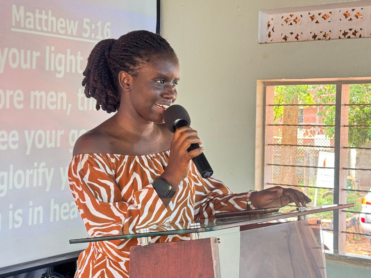 fuorrministries's tweet photo. βThe entrance of Your Word gives light.β β Psalm 119:130
And light filled the room last Sunday.
Come through next Sunday, We love youβ€οΈ
#TheFuorrMinistries #WordAndPower https://t.co/k861RoOB2T