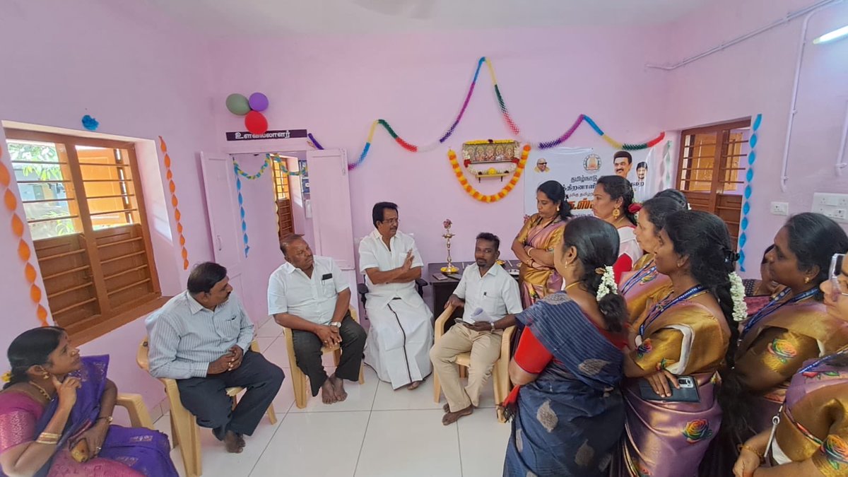 dmkarunkumarmtp's tweet photo. 16.2.2026 மாற்றுத்திறனாளிகள் நலத்துறை சார்பில்,
*மாண்புமிகு தமிழ்நாடு முதலமைச்சர் மு.க. ஸ்டாலின் அவர்கள் மாற்றுத்திறனாளிகளின் .நலனு��்காக.  “விழுதுகள்”  சேவை துவக்கி. வைக்கப்பட்டது காரமடை நகர மன்ற தலைவர் .உஷா. வெங்கடேஷ் குத்து விளக்கு ஏற்றி துவக்கி வைத்தார்.பா. அருண்குமார் EX.MLA https://t.co/EZYeMN2JrJ